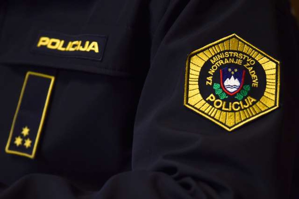 Policijski sindikat Slovenije opozarja na razpadanje sistema in šikaniranje zaposlenih (foto: Tamino Petelinšek/STA)
