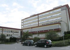 V soboški bolnišnici ne zmorejo več, bolnike s covidom-19 premeščajo v druge bolnišnice po Sloveniji
