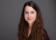 "Kolikokrat bom še slišala, kako sem pridna, ko bi lahko uporabili tudi besede sposobna, talentirana, zavzeta, uspešna?"