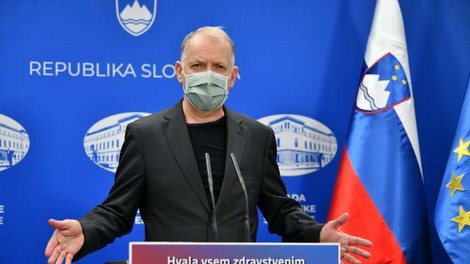"Primerjava med covidom-19 in gripo ni mogoča, gre za popolnoma drug virus"