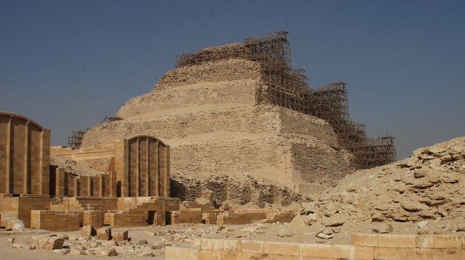 V Sakari, nedaleč od Kaira, odkrili več sto nedotaknjenih sarkofagov (foto: profimedia)