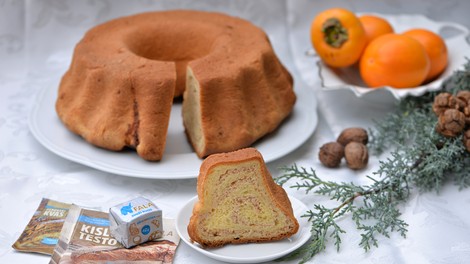 Obožujete arašide? Potem morate poskusiti to potico!