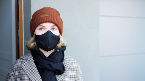 Vlada še za 30 dni podaljšala razglasitev epidemije