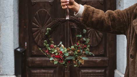 DIY: Naredi si ADVENTNI venček po zadnjih trendih (po navodilih Sanjskega šopka)