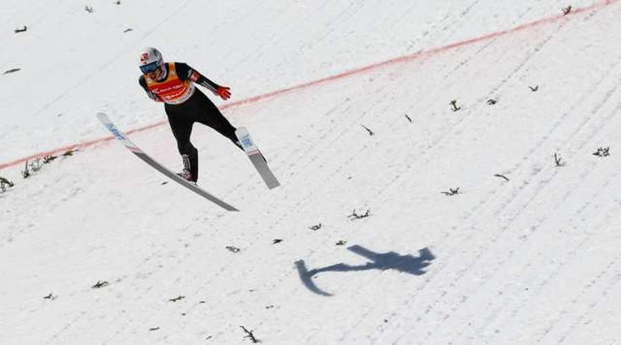 Po besedah trenerja Gorazda Bertonclja slovenski skakalci vstopajo v sezono dobro pripravljeni (foto: Anže Malovrh/STA)