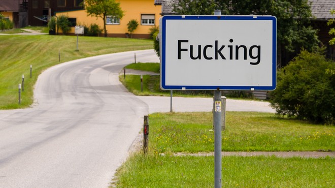 Avstrijska vasica Fucking bo po več letih prošenj prebivalcev spremenila ime (foto: Wikipedia/CC BY-SA 3.0)