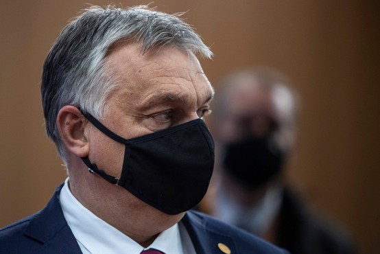 Orban ne pristaja na kompromis in vztraja pri vetu na finančni okvir EU za okrevanje