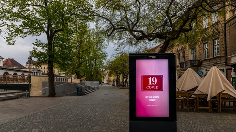 Delež pozitivnih testov ostaja visok tudi po četrtkovih testiranjih