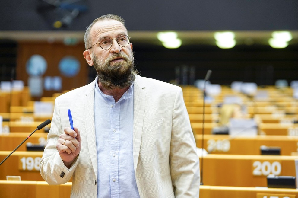 Jozsef Szajer v Evropskem parlamentu. (foto: Profimedia)