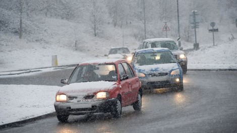 "Nihče ni hotel pomagati. Dva kilometra sem sam porival BMW, ko so me drugi slikali in se smejali!"