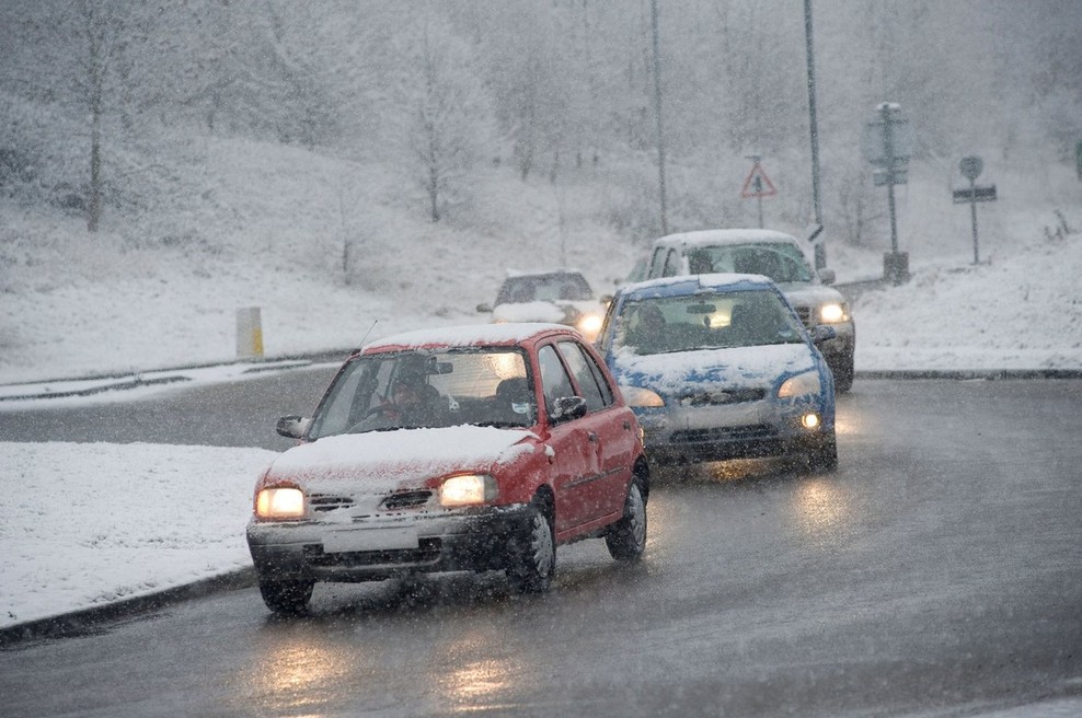 "Nihče ni hotel pomagati. Dva kilometra sem sam porival BMW, ko so me drugi slikali in se smejali!" (foto: profimedia)