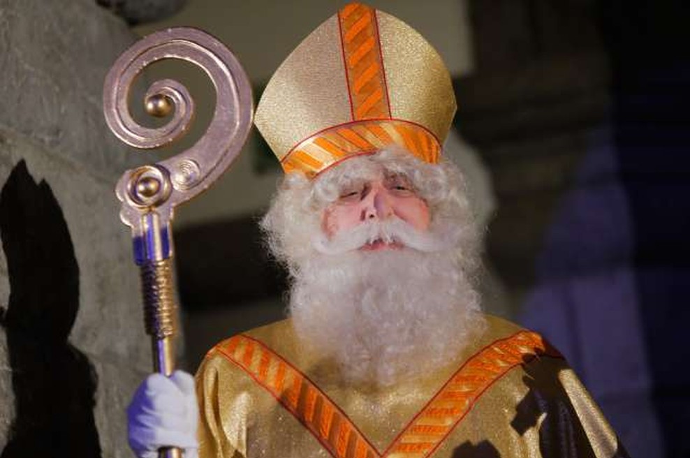 Minulo noč je Miklavž spet nosil darila pridnim otrokom (foto: STA/Anže Malovrh)