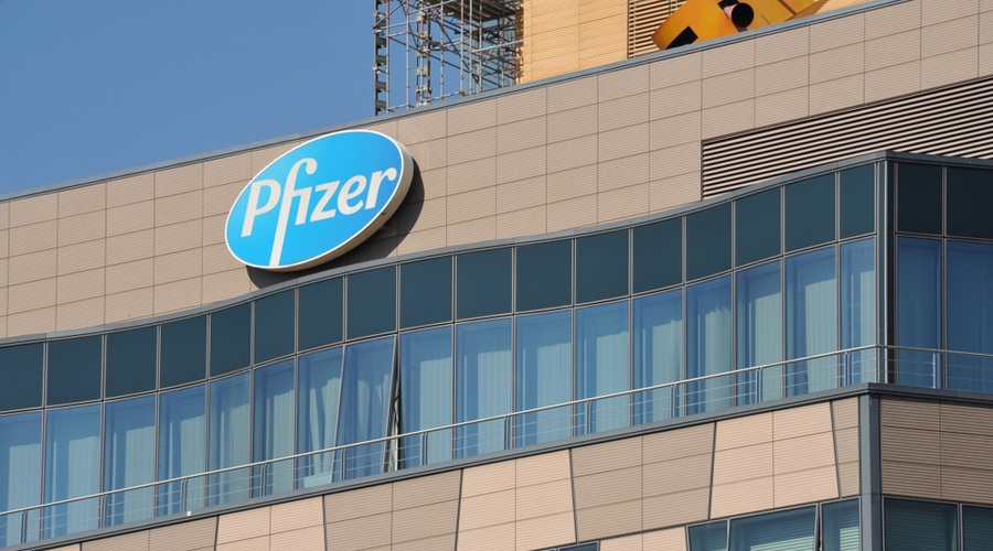 Pfizer in BioNTech razvijata novo različico cepiva proti covidu-19 (foto: Shutterstock)