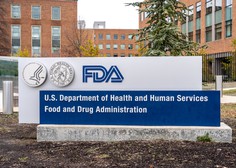 Svetovalni odbor FDA podprl izredno odobritev cepiva Pfizerja in BioNTecha