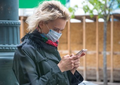 Tukaj najdete navodila, kako si namestite mobilno aplikacijo #OstaniZdrav