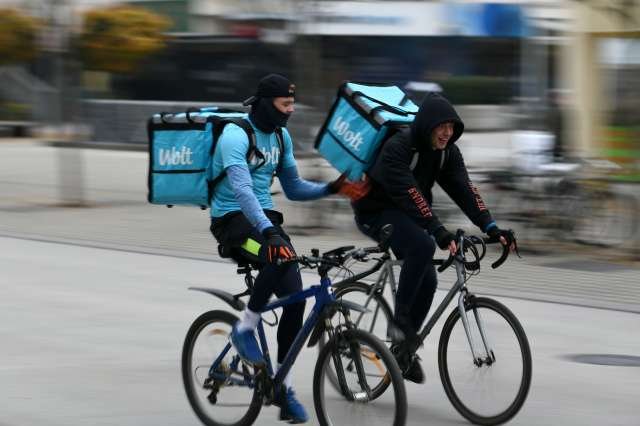 Nezadovoljni Woltovi dostavljalci v pismu: "Takšna praksa ni le nepravična, ampak tudi moralno vprašljiva"