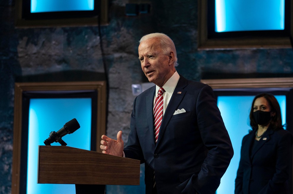 Biden napovedal, da se bo javno cepil proti covidu-19 (foto: Shutterstock)