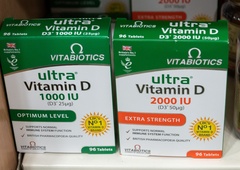 Strokovnjaki niso našli dovolj dokazov, da vitamin D ščiti pred covidom-19