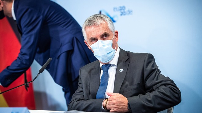 Minister za zdravje Tomaž Gantar odstopil, začasno ga bo nadomeščal premier (foto: profimedia)