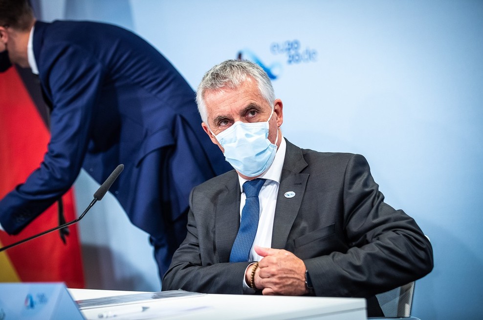Minister za zdravje Tomaž Gantar odstopil, začasno ga bo nadomeščal premier (foto: profimedia)