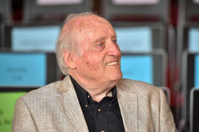 Poslovil se je slovenski skladatelj in dirigent Mojmir Sepe ...