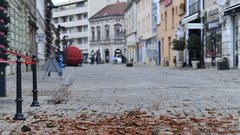 Na Hrvaškem v potresih poškodovanih več kot sto objektov, največ na območju Siska in Petrinje (foto)