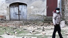 Na Hrvaškem v potresih poškodovanih več kot sto objektov, največ na območju Siska in Petrinje (foto)