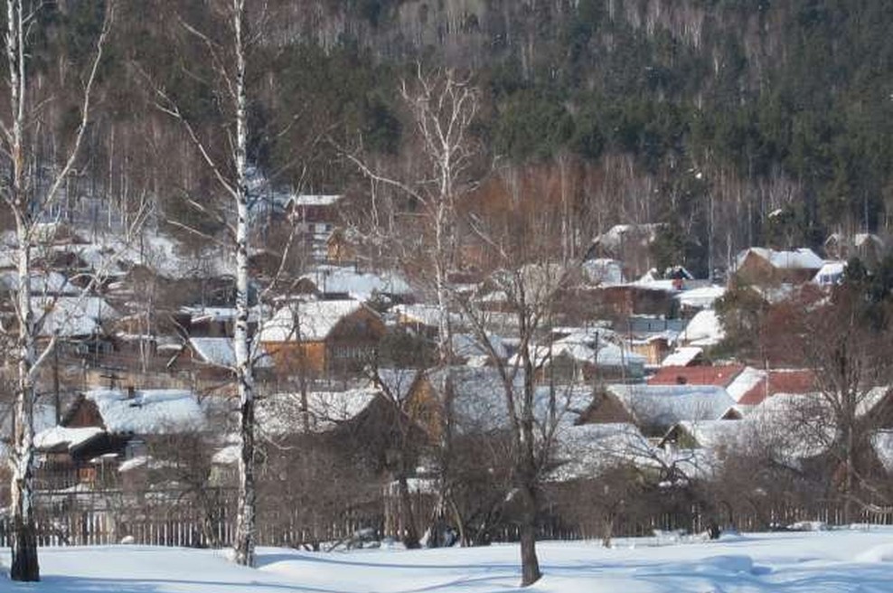 Sibirijo zajele sibirske temperature - minus 49 stopinj Celzija (foto: Xinhua/STA)