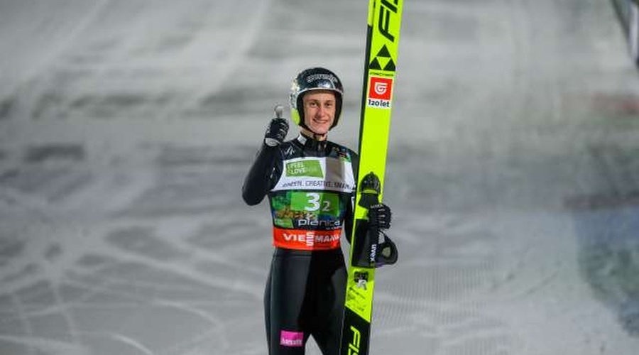 Skakalci danes začenjajo lov na zlatega orla (foto: Nebojša Tejić/STA)