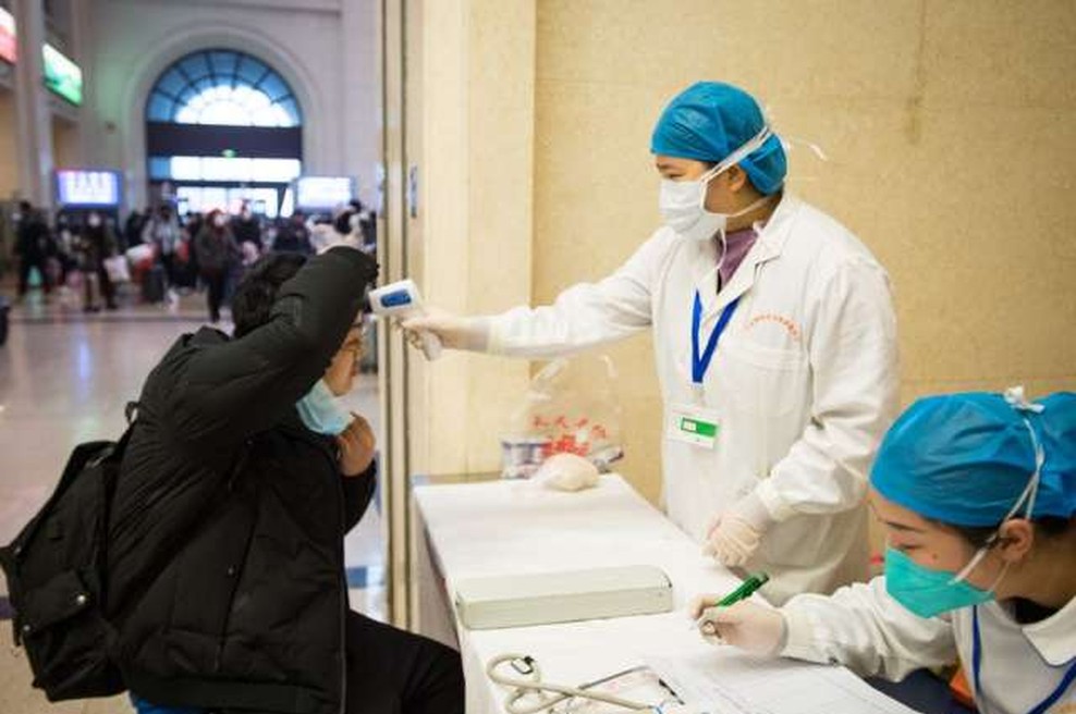 V Wuhanu morda desetkrat več okužb s koronavirusom kot po uradnih podatkih (foto: Xinhua/STA)
