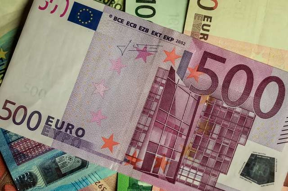 Na področju davkov bo leto 2021 živahno leto (foto: Xinhua/STA)