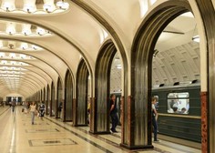 Vlake moskovske podzemne železnice lahko znova upravljajo ženske