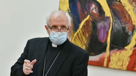 Stanislav Zore: "Ob preizkušnjah prične iz človeka prihajati tisto, kar je v njem"