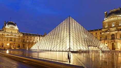 V pariškem muzeju Louvre zaradi epidemije 70 odstotkov manj obiskovalcev