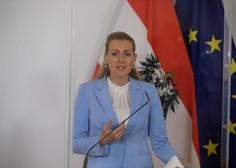 Avstrijska ministrica za delo odstopila zaradi obtožb o plagiatorstvu