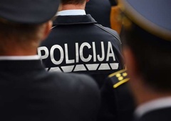 Policijski sindikat razmišlja o tožbi, informacijska pooblaščenka ne vidi kršitev
