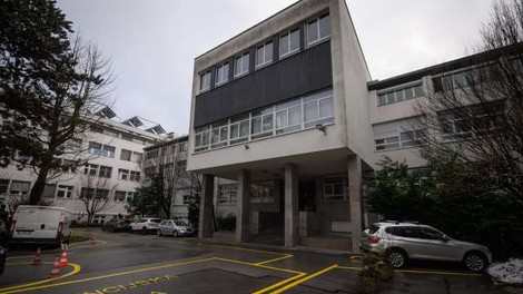 Po napovedih IJS bi lahko do konca naslednjega tedna iz črne prešli v rdečo fazo