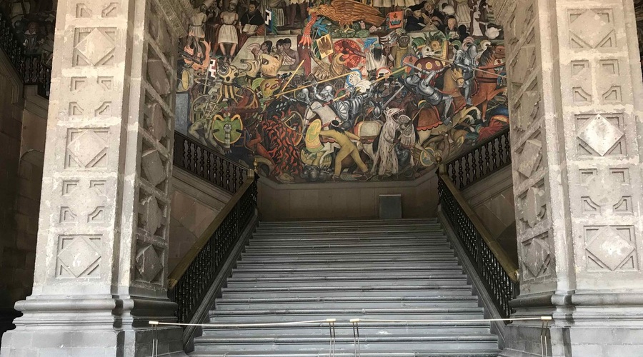 Umetniški inštitut v San Franciscu bi se rad iz finančne krize rešil s prodajo murala (foto: profimedia)