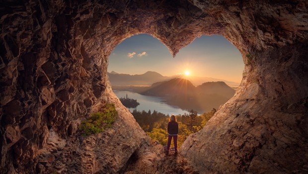 
                            Manca Košir o tem, kaj pomeni živeti duhovno življenje (foto: Shutterstock)