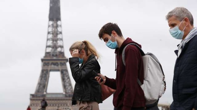 V Franciji opozorila pred "drugo pandemijo" zaradi novih sevov (foto: Xinhua/STA)