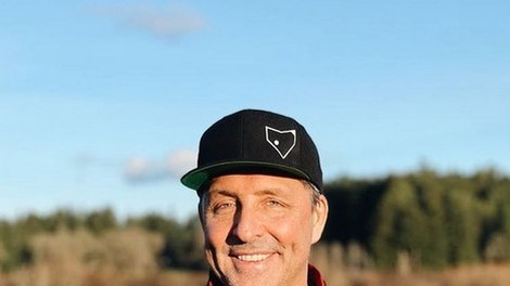 Kaj drugače kot mi počne moški, ki namerava živeti 180 let