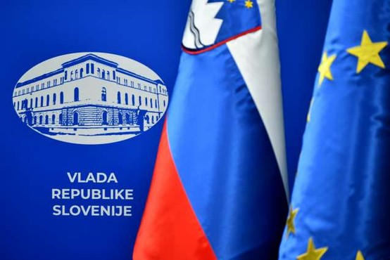Za vstop v Slovenijo veljaven tudi hitri test, sproščanje ukrepov v nekaterih dejavnostih
