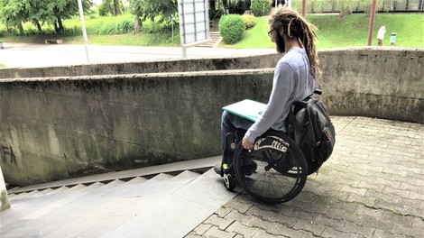Pandemija je še povečala ranljivost ljudi z različnimi oviranostmi