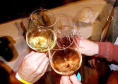 Prebivalec Slovenije v minulem letu v povprečju spil manj vina