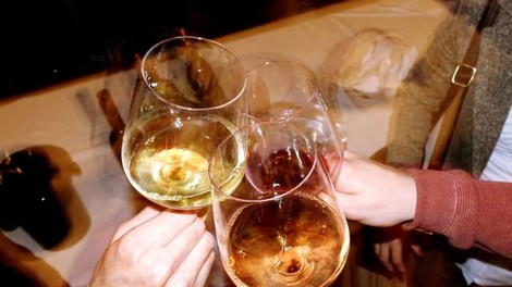 Prebivalec Slovenije v minulem letu v povprečju spil manj vina