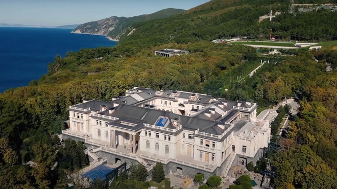 Lastnik "Putinove" palače na Krimu naj bi bil predsednikov prijatelj Arkadij Rotenberg (foto: profimedia)