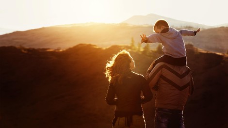 12 citatov pediatra: "Vsi vedo, kako se naredi otroka, a 99,9 odstotkov ne ve, kako iz njega ustvariti človeka"