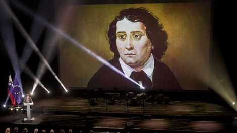 Proslava na predvečer kulturnega praznika le v televizijskem posnetku