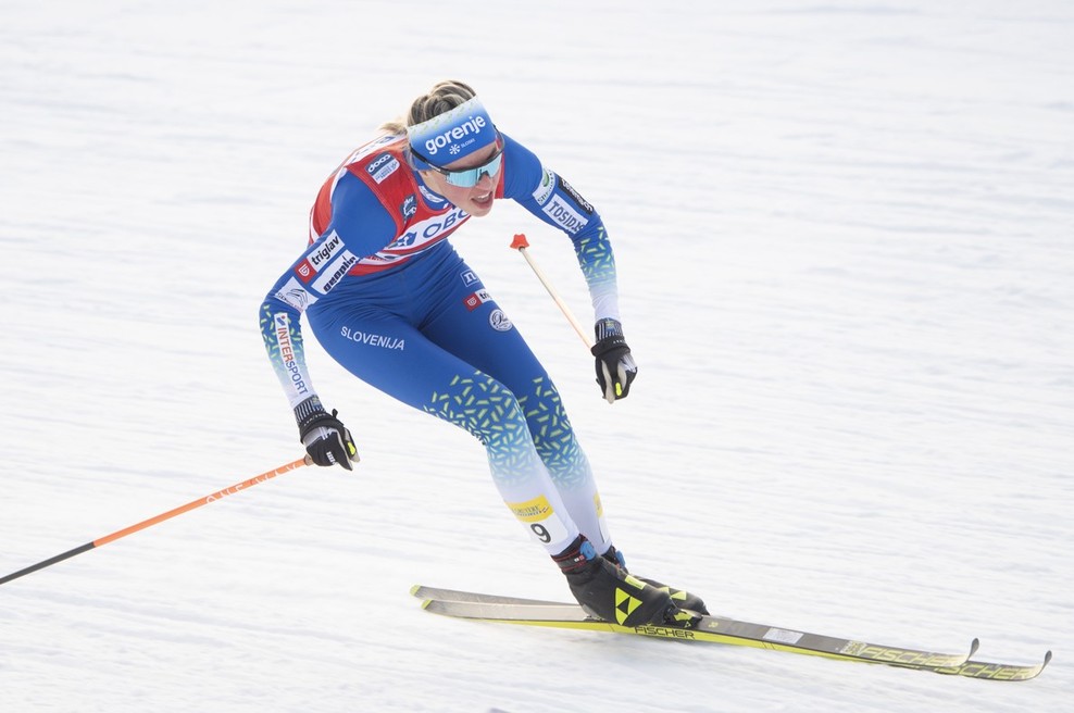 Anamarija Lampič in Eva Urevc do prve ekipne zmage v sprintu (foto: profimedia)