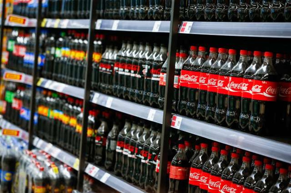 Coca-Cola v ZDA napovedala plastenke iz izključno reciklirane plastike (foto: Anže Malovrh/STA)